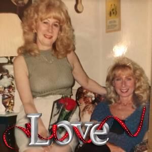 Meet your Posher, Rosalie